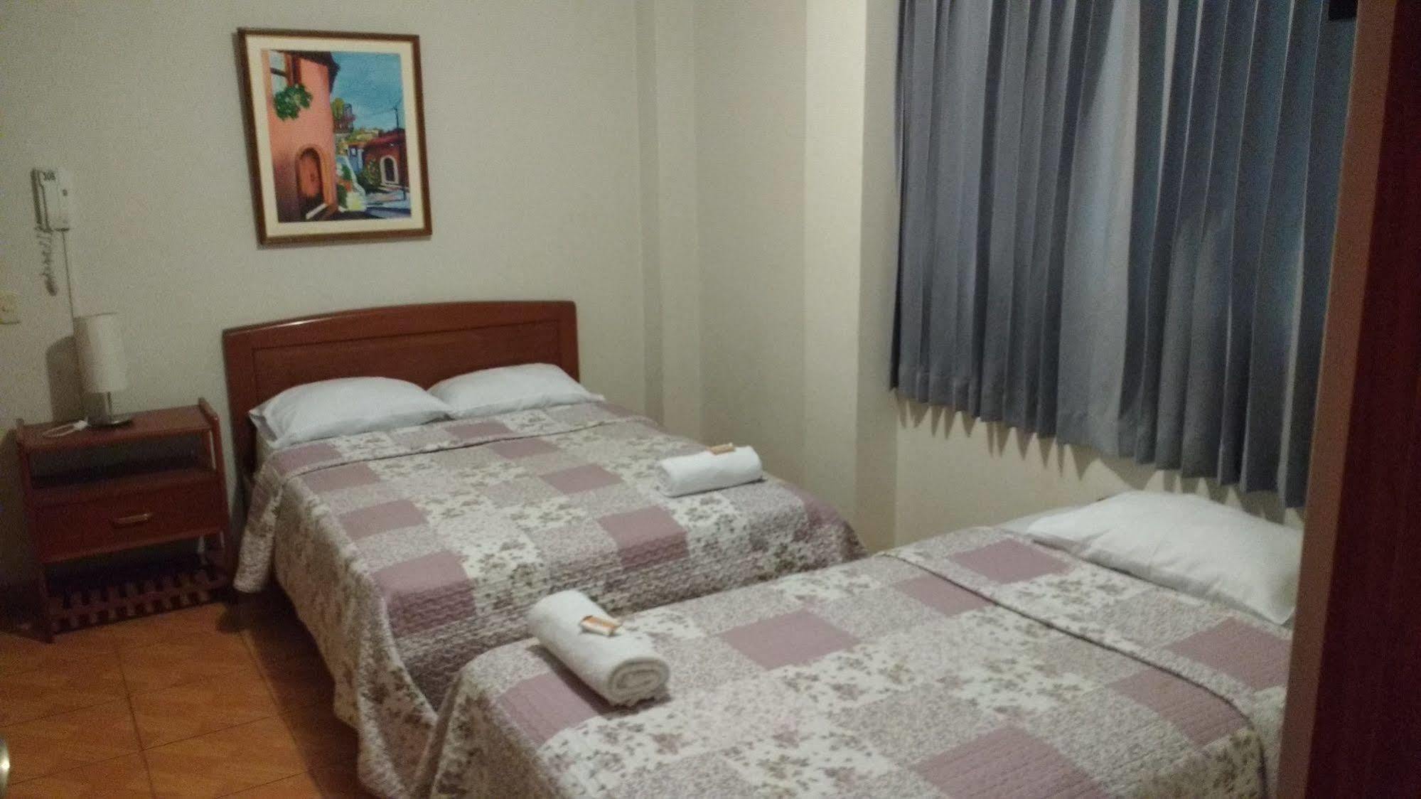 Hotel Colibri Chiclayo Ngoại thất bức ảnh